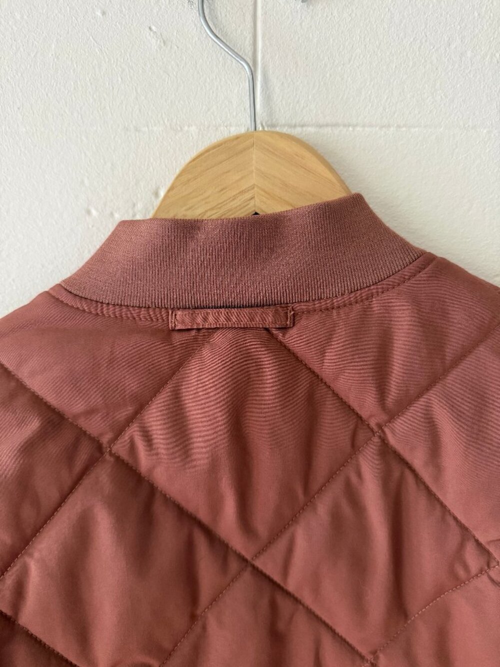 Frank & Oak | The Skyline Reversible Quilted Bomber in Rustic Brown | Small - Picture 12 of 13